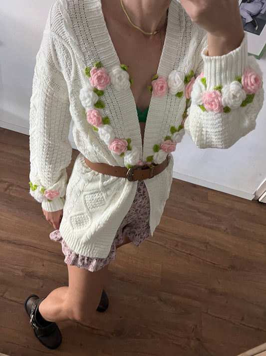 Heart made of roses cardigan