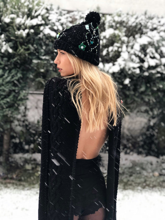 Erin scarf in black