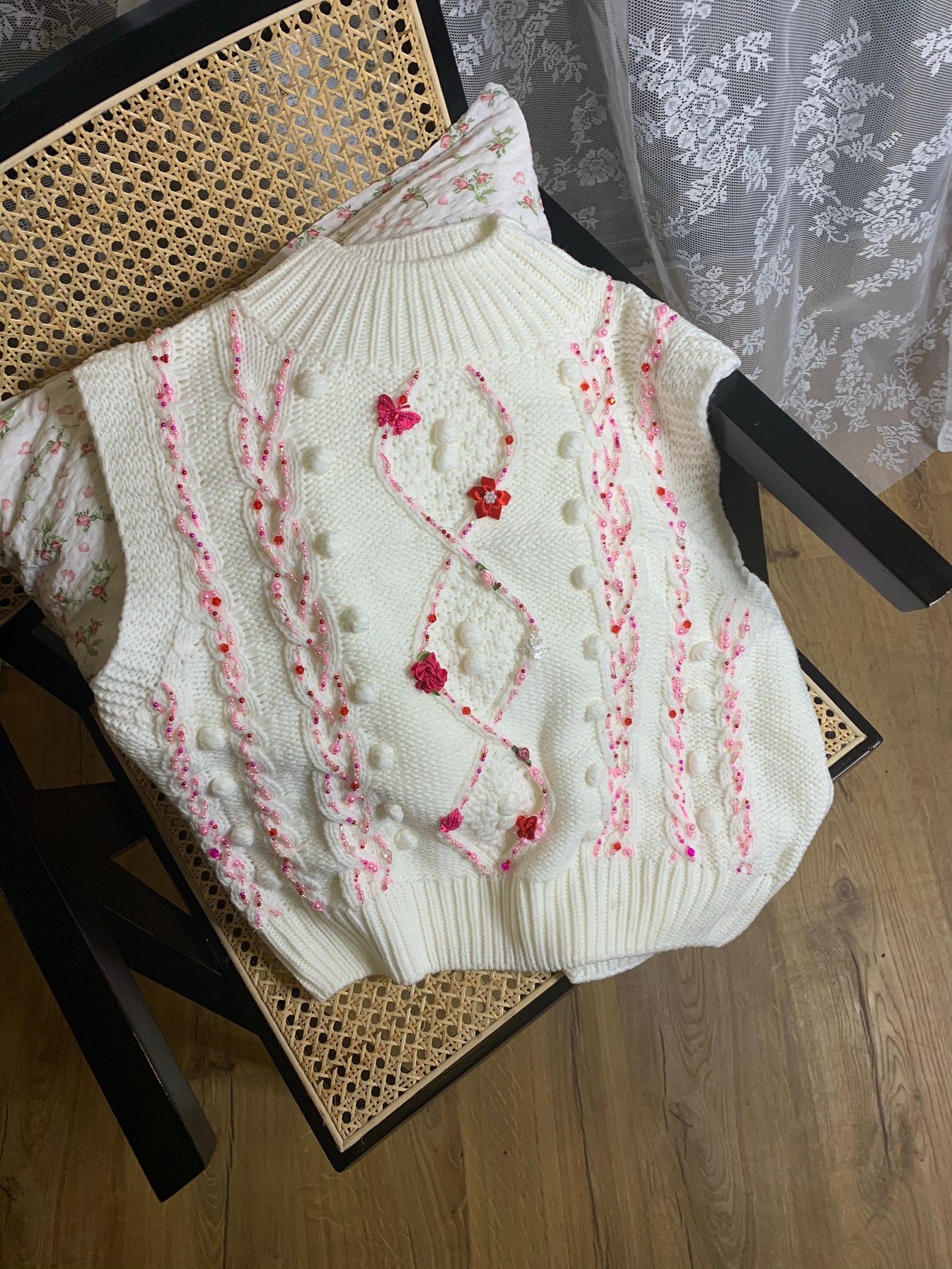 Leila knitted vest – Vjera V